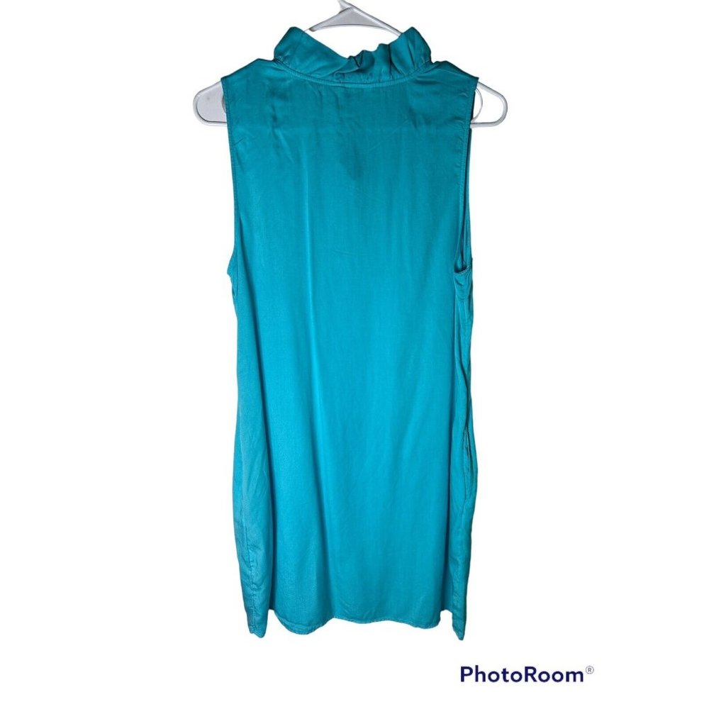 Crown & Ivy Dress Women's Size Medium Ruffle V Neck NEW W/TAGS - Picture 2 of 4